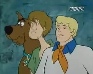 Scooby-Doo-10---Wielkie-strachy-w-zamku-Camelot.mp4